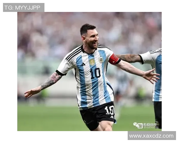 足球球星单刀破门瞬间展现速度与激情令球迷热血沸腾 足球球星单刀破门瞬间展现速度与激情令球迷热血沸腾