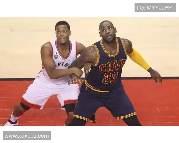 足球球星转球技巧解析与实战应用图解教程